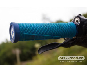 Гріпси ODI Elite Flow, V2.1 Lock On